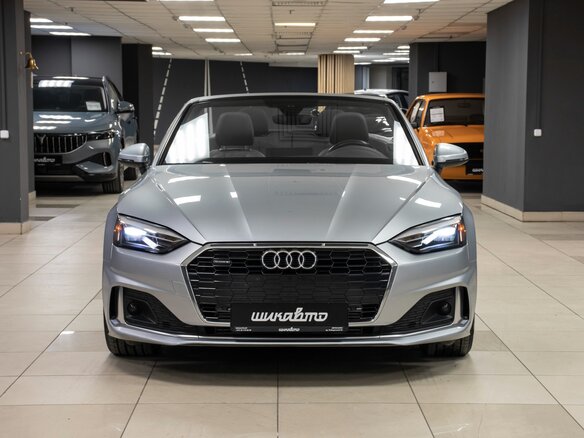 2021 Audi A5 45 TFSI II (F5) Рестайлинг, серебристый - вид 2