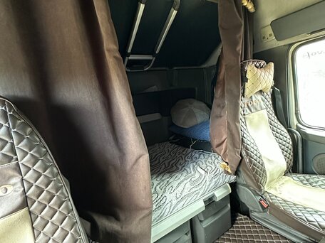 2011 Volvo FH, белый, 3150000 рублей, вид 5