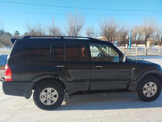 2005 Mitsubishi Pajero III Рестайлинг, чёрный, 1100000 рублей, вид 4