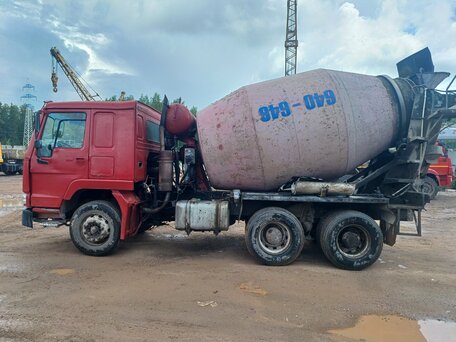 2007 Sinotruk Howo Миксер, красный, 1600000 рублей, вид 1