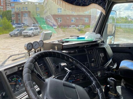 1998 Volvo FH, белый, 1820000 рублей, вид 2