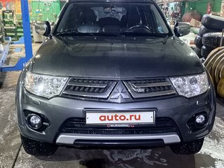 2014 Mitsubishi Pajero Sport II Рестайлинг, серый, 2200000 рублей, вид 1