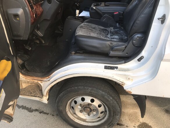 2007 Kia Bongo, белый, 650000 рублей - вид 14