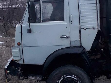 1981 КамАЗ 5320, белый, 2000000 рублей, вид 3
