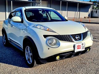 2011 Nissan Juke I, белый, 880000 рублей, вид 5