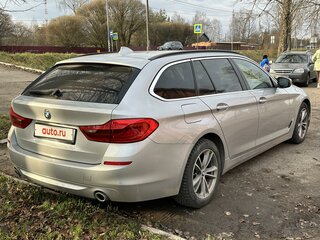 2018 BMW 5 серии 520d VII (G30/G31/G38), серебристый, 2200000 рублей, вид 4