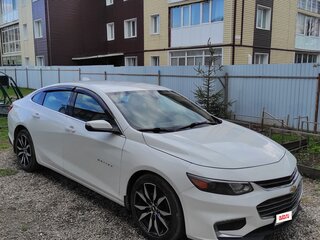 2018 Chevrolet Malibu IX, белый, 1400000 рублей, вид 2