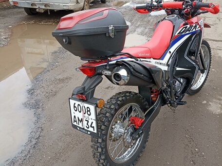 2020 Motoland Dakar ST, красный, 150000 рублей, вид 4