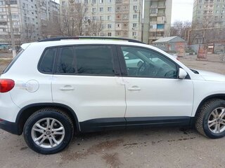 2015 Volkswagen Tiguan Euro 6 I Рестайлинг, белый, 1600000 рублей, вид 3