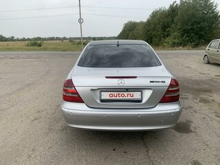 2004 Mercedes-Benz E-Класс 200 III (W211, S211), серебристый, 850000 рублей, вид 5