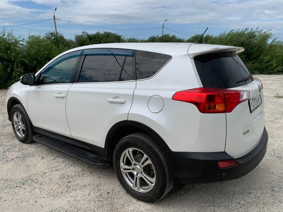 2013 Toyota RAV4 IV (XA40), белый, 1600000 рублей - вид 7