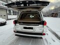 2016 Lexus LX 570 III Рестайлинг 2, белый, 7000000 рублей - вид 6