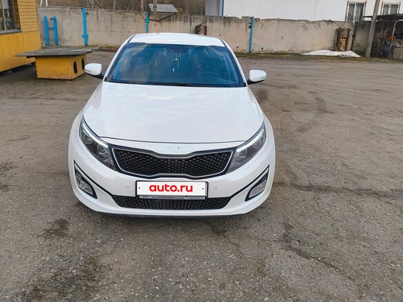 2015 Kia Optima III Рестайлинг, белый, 1400000 рублей
