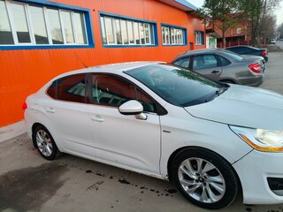 2013 Citroen C4 II, белый, 515000 рублей, вид 2