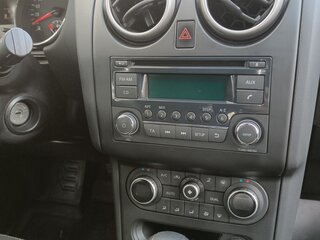 2013 Nissan Qashqai I Рестайлинг, красный, 1400000 рублей, вид 2