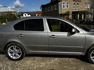 2012 Skoda Octavia II (A5) Рестайлинг, бежевый, 890000 рублей, вид 4