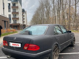 1997 Mercedes-Benz E-Класс 200 II (W210, S210), фиолетовый, 205000 рублей, вид 4