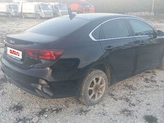 2022 Kia Cerato IV, чёрный, 2105000 рублей, вид 4