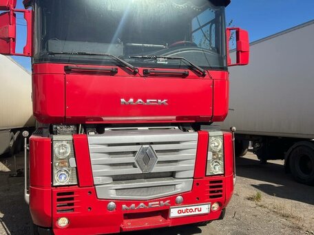 2003 Renault Magnum, красный, 2500000 рублей, вид 1