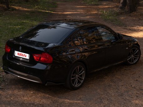 2010 BMW 3 серии 325i V (E90/E91/E92/E93) Рестайлинг, чёрный, 1100000 рублей, вид 3