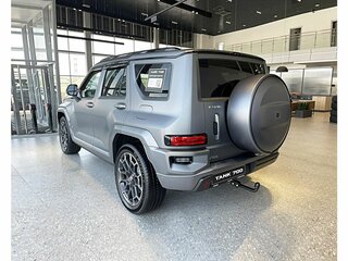 2026 Tank 700, серый, 12999000 рублей, вид 4