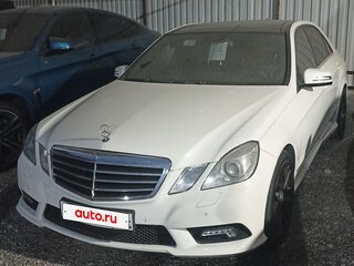 2010 Mercedes-Benz E-Класс 350 IV (W212, S212, C207), белый, 1050000 рублей, вид 5