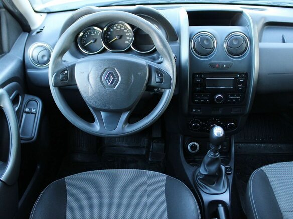 2015 Renault Duster I Рестайлинг, серебристый, 1479000 рублей - вид 9