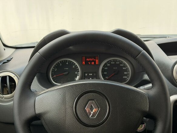 2014 Renault Duster I, бежевый, 729900 рублей - вид 13