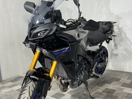 2021 Yamaha MT-09 Tracer (FJ-09), серый, 1219000 рублей, вид 5