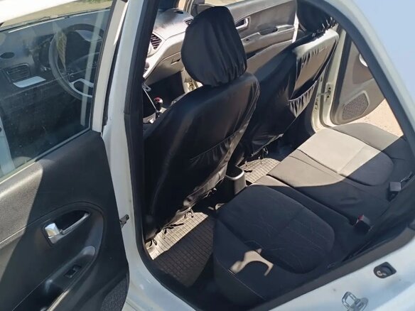 2012 Kia Picanto II, белый, 440000 рублей - вид 14