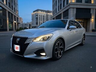 2017 Toyota Crown XIV (S210) Рестайлинг, серебристый, 2800000 рублей, вид 3