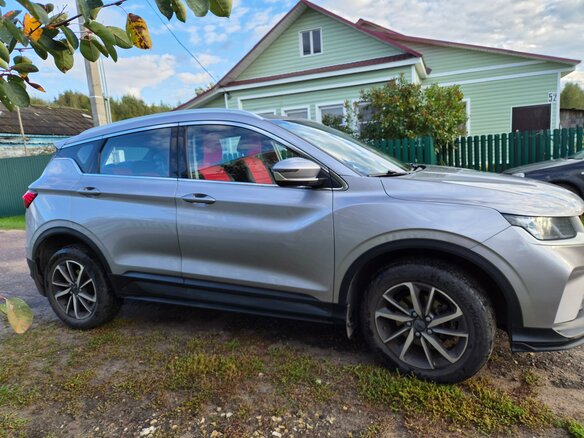2023 Geely Coolray I, серебристый - вид 3