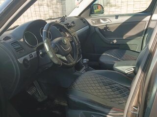 2010 Skoda Yeti I, коричневый, 550000 рублей, вид 5