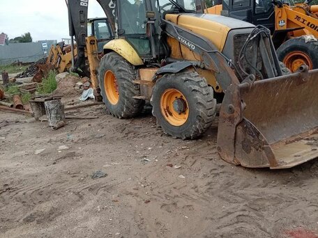 2007 Volvo BL, жёлтый, 4000000 рублей, вид 2