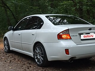 2007 Subaru Legacy IV Рестайлинг, белый, 850000 рублей, вид 3