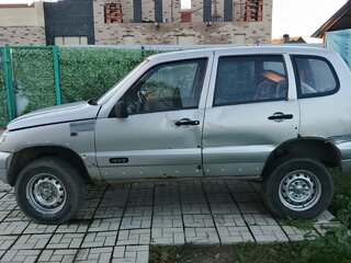 2003 Chevrolet Niva I, серебристый, 160000 рублей, вид 3