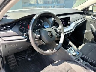 2021 Skoda Octavia IV (A8), белый, 2136787 рублей, вид 5