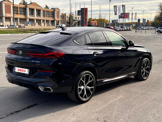 2021 BMW X6 30d III (G06), чёрный, 6850000 рублей, вид 5