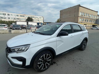2026 Lada (ВАЗ) Vesta SW Cross I Рестайлинг (NG), белый, 2251000 рублей, вид 1