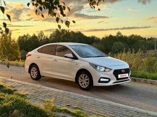 2017 Hyundai Solaris II, белый, 699000 рублей, вид 1