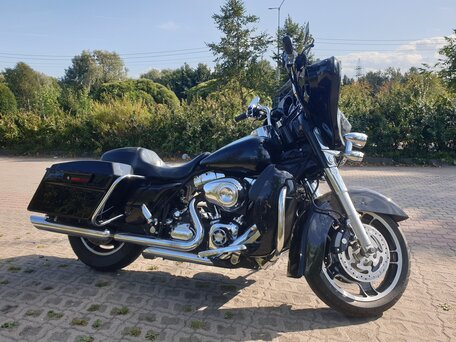 2007 Harley-Davidson Street Glide, чёрный, 950000 рублей, вид 3