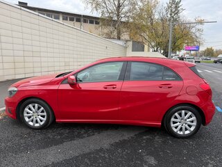 2013 Mercedes-Benz A-Класс 180 III (W176), красный, 1250000 рублей, вид 3