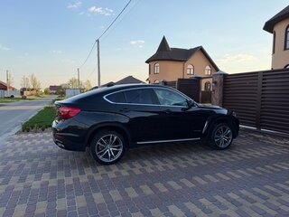 2016 BMW X6 30d II (F16), чёрный, 3900000 рублей, вид 3