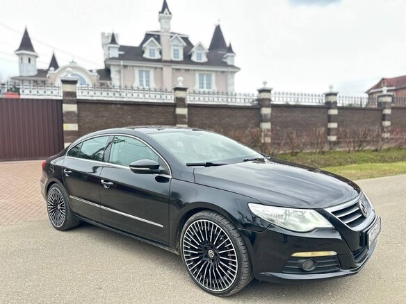 2011 Volkswagen Passat CC I, чёрный, 750000 рублей