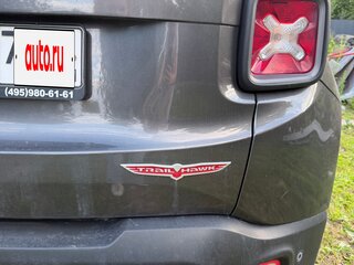 2018 Jeep Renegade Trailhawk I, серый, 2050000 рублей, вид 5