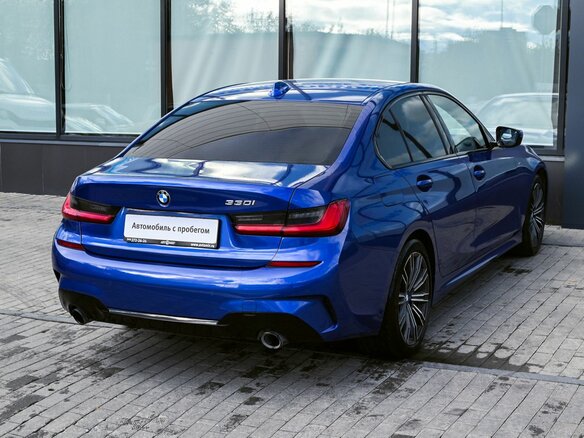 2019 BMW 3 серии 330i VII (G2x), синий, 3380000 рублей - вид 4