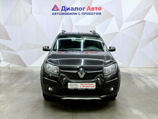2017 Renault Sandero Stepway II, чёрный, 850000 рублей, вид 2