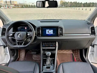 2023 Skoda Karoq I Рестайлинг, белый, 1950333 рублей, вид 4