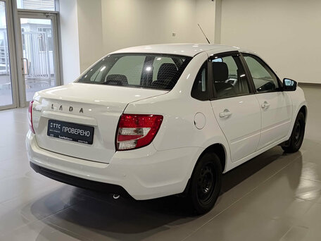 2023 Lada (ВАЗ) Granta I Рестайлинг, белый, 710000 рублей, вид 5