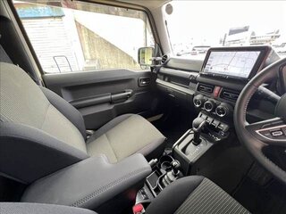 2023 Suzuki Jimny Kei car IV, бежевый, 1250000 рублей, вид 5